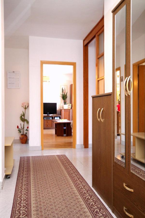 Seaside Apartments With A Swimming Pool Kneza, Korcula - 9269 Racisce Luaran gambar